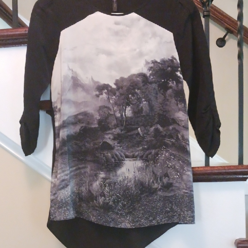 BCBGMaxAzria Black and Gray Top